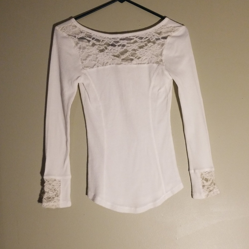 Shirt - Picture 5 of 6